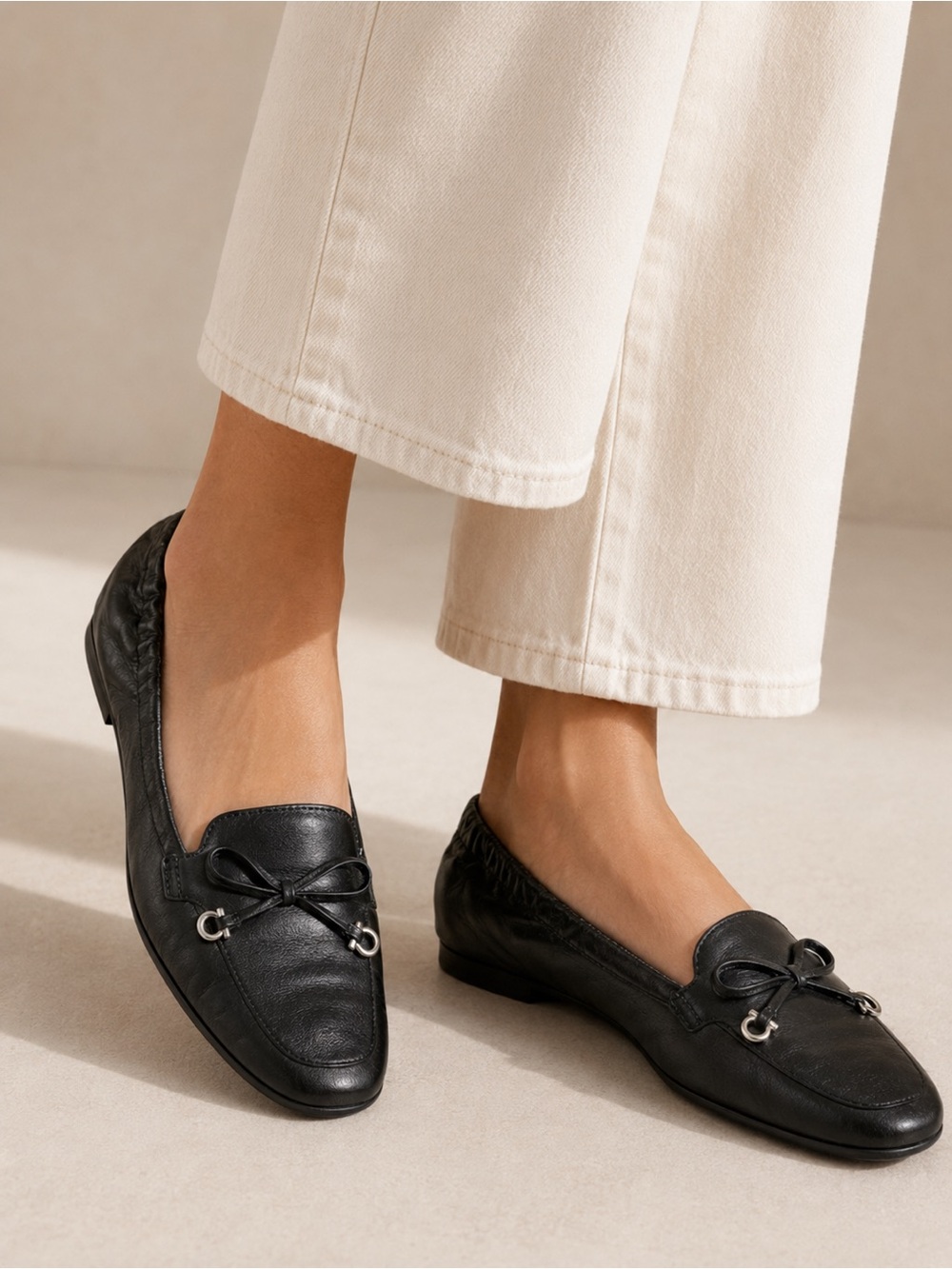 Salvatore Ferragamo Black Leather Bow Driving Loafers Size 7